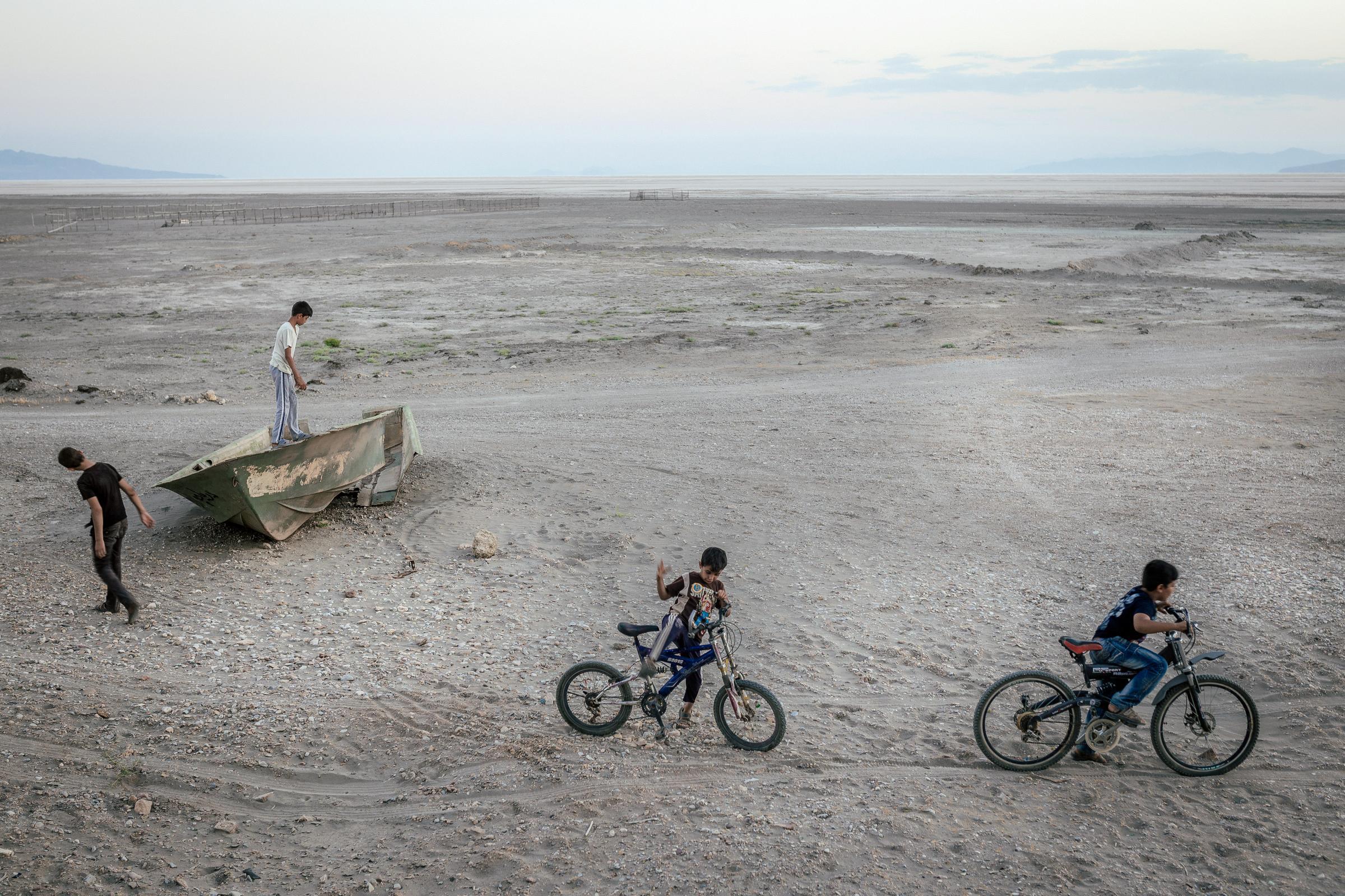 The Eyes of Earth - Children who live in a village beside Lake Urmia play on the dried lakeshore. Sheikh vale port...