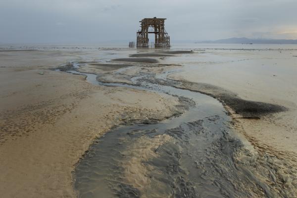 THE EYES OF EARTH (THE DEATH OF LAKE URMIA 2014-ONGOING) -   