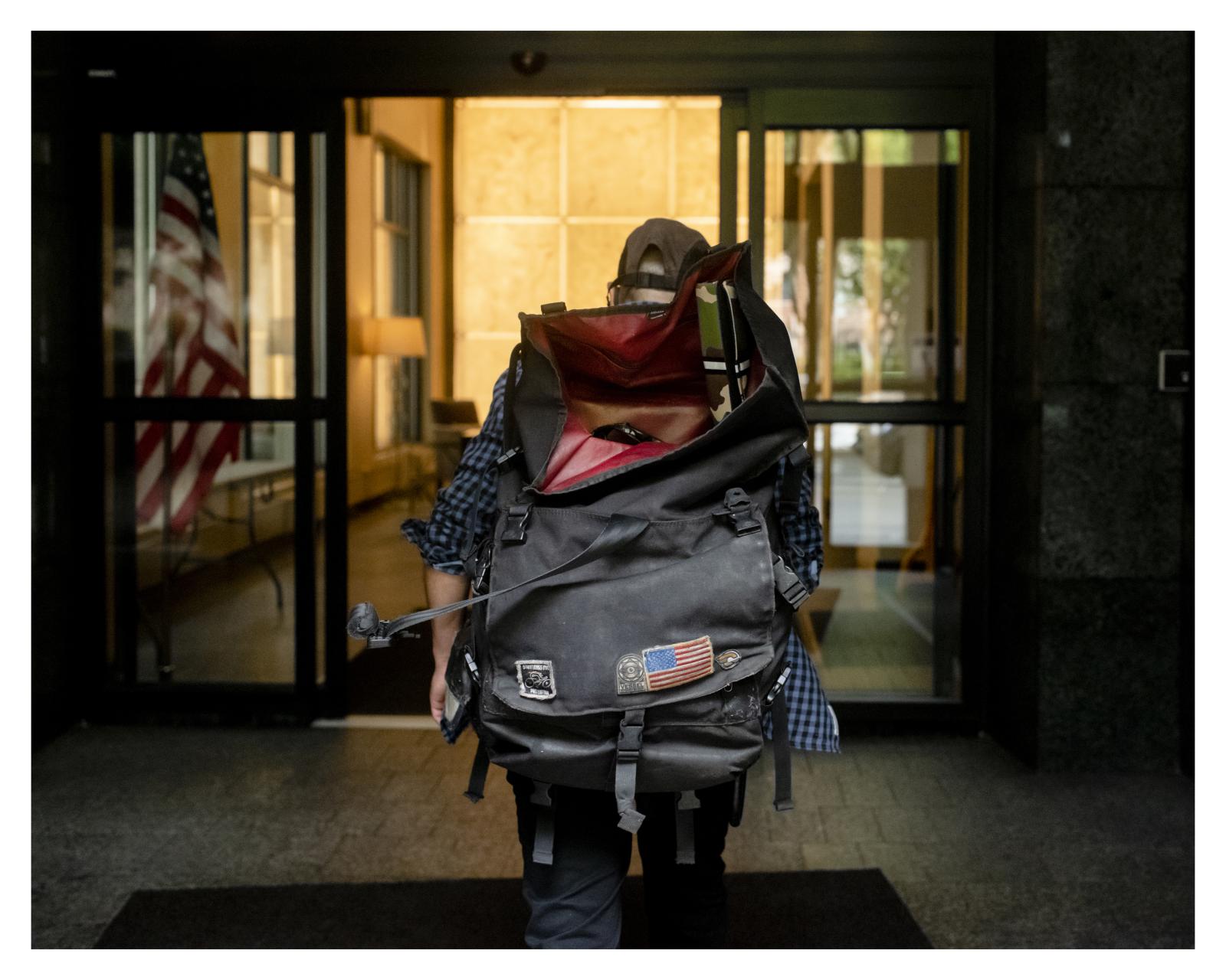 From the series &quot;NYC L...nyc-latino-food-delivery-worke 