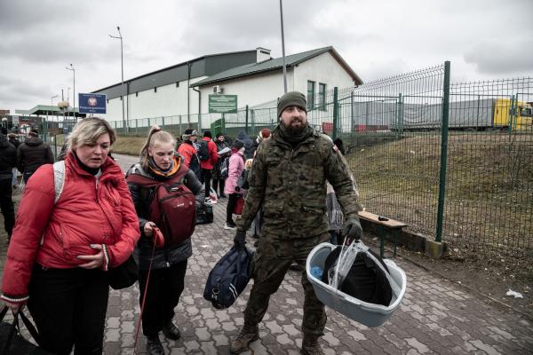 Przemsyl - Milan - From Milan to refugee centers in Poland on the border with Ukraine - 
