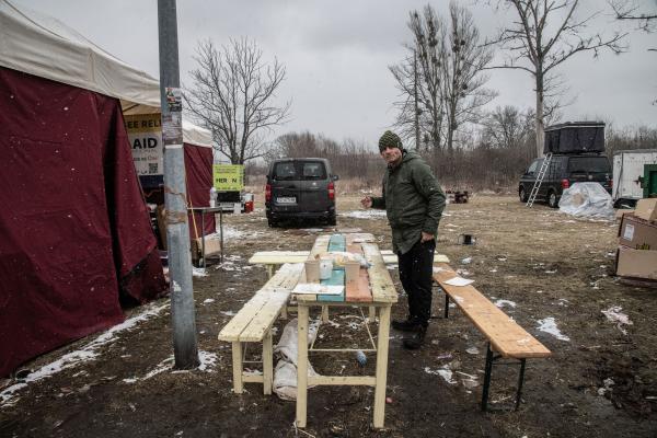 Przemsyl - Milan - From Milan to refugee centers in Poland on the border with Ukraine - Ukrainian refugee ____ Rifugiato Ucraino