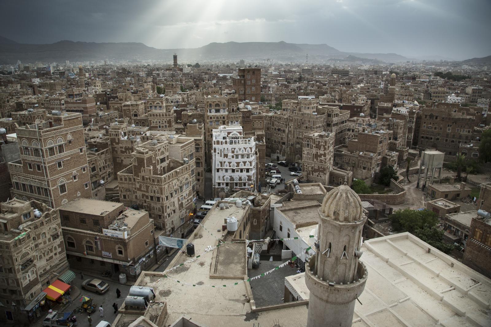 Old city of Sana'a from the Burj Al-Salam hotel terrace 