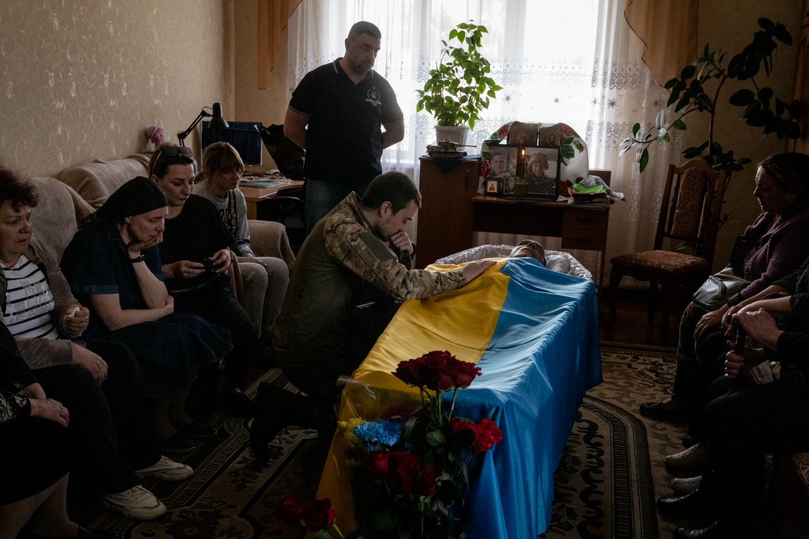 Friends and family mourned duri...on May 7 in the Luhansk region.