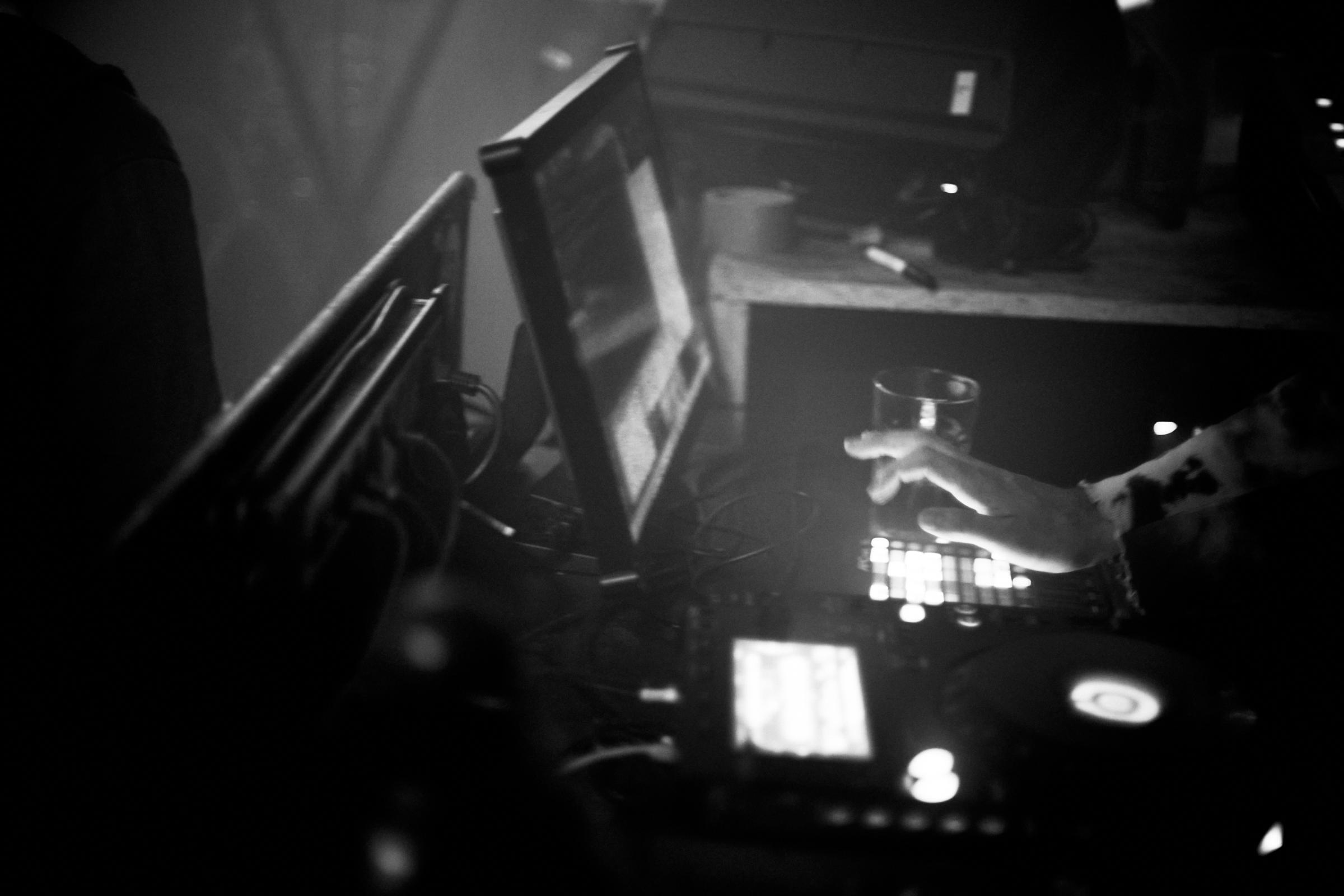 Art and Documentary Photography - Loading 202309_loophole_VM__pablohassmann_6.jpg