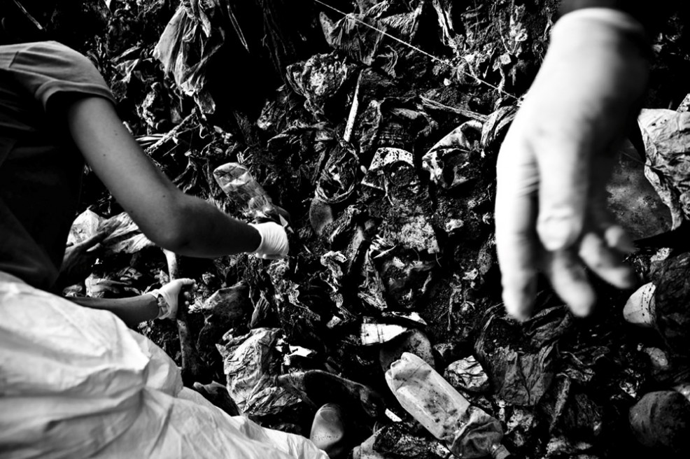Art and Documentary Photography - Loading Spyra_Bosnia_Genocide_005.jpg