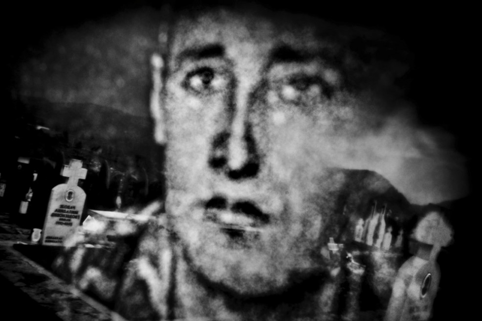 Art and Documentary Photography - Loading Spyra_Bosnia_Genocide_011.jpg
