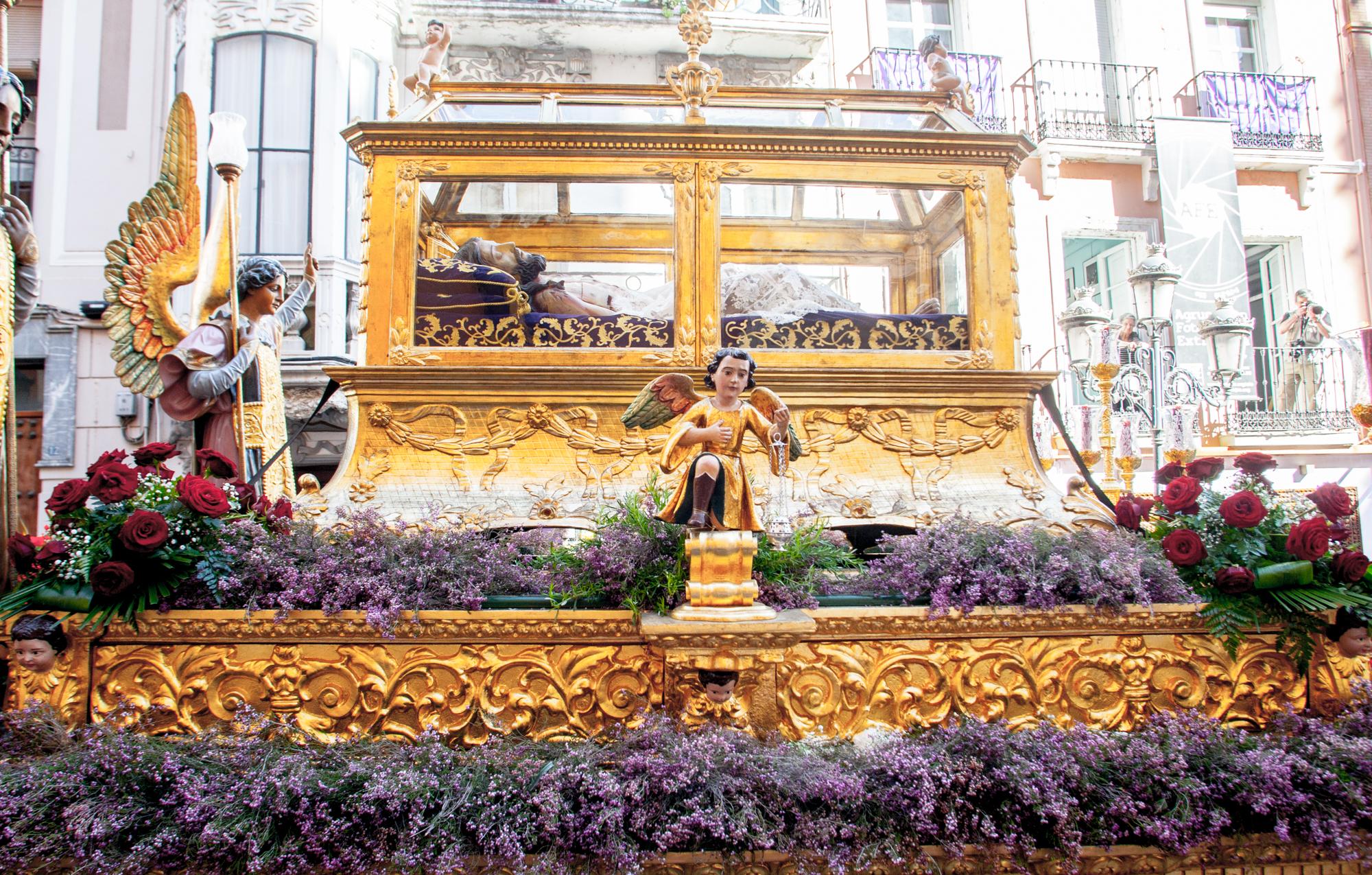Con Pasión - Badajoz, Semana Santa , Procesi&oacute;n Magna, El santo Entierro
