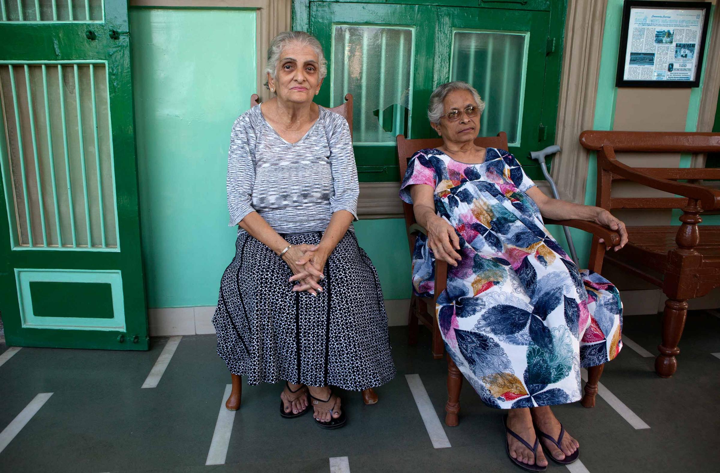 In memory of Greater Iran: The Zoroastrians of Navsari - Two Parsi ladies, Mrs Dolly and Mrs Naju, at the Abuwala...