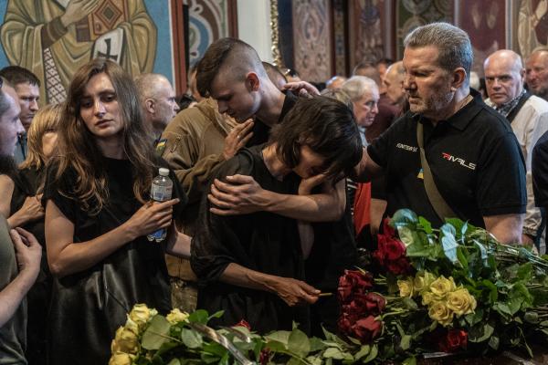 Image from Russian-Ukrainian War - In Kyiv, friends, relatives and comrades attend funeral...