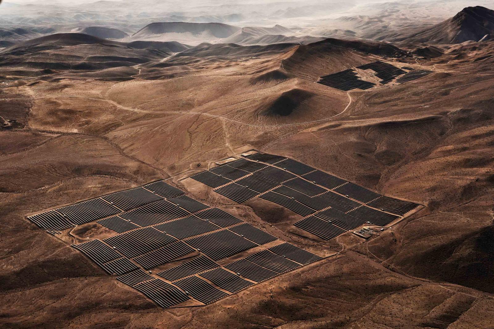 Los Loros photovoltaic plant, A...ng in the High Desert of Chile 