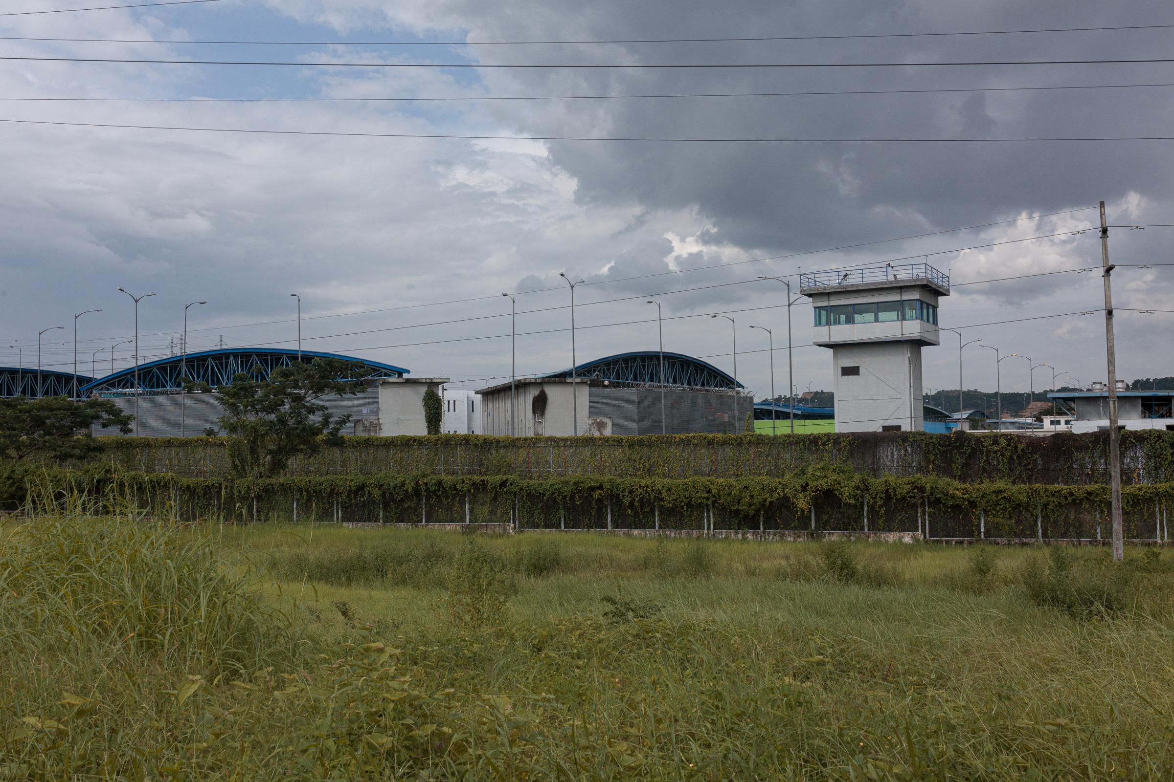 Prison Crisis in Ecuador - Exteriors of the first perimeter of the penitentiary of...