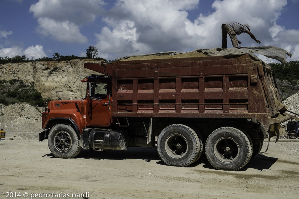 Image from Sand, Diesel & Sweat: A quarry in Nigua