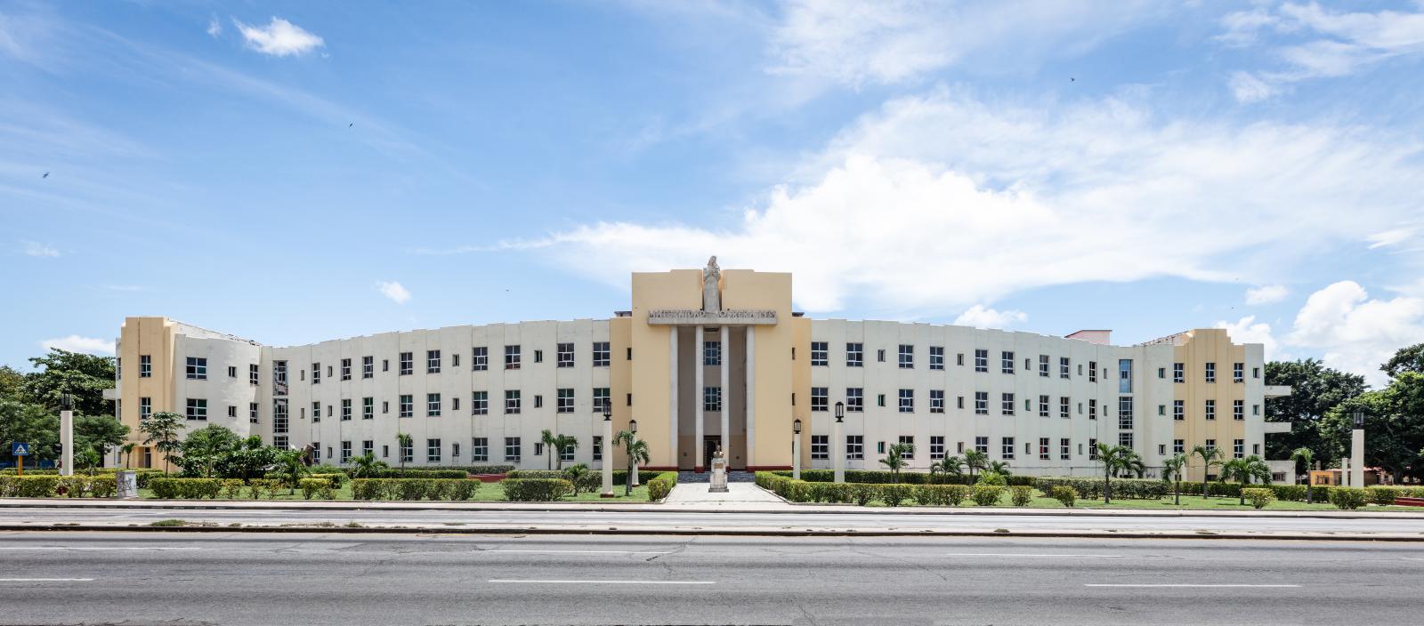 Maternity Hospital / Maternidad Obrera de Marianao