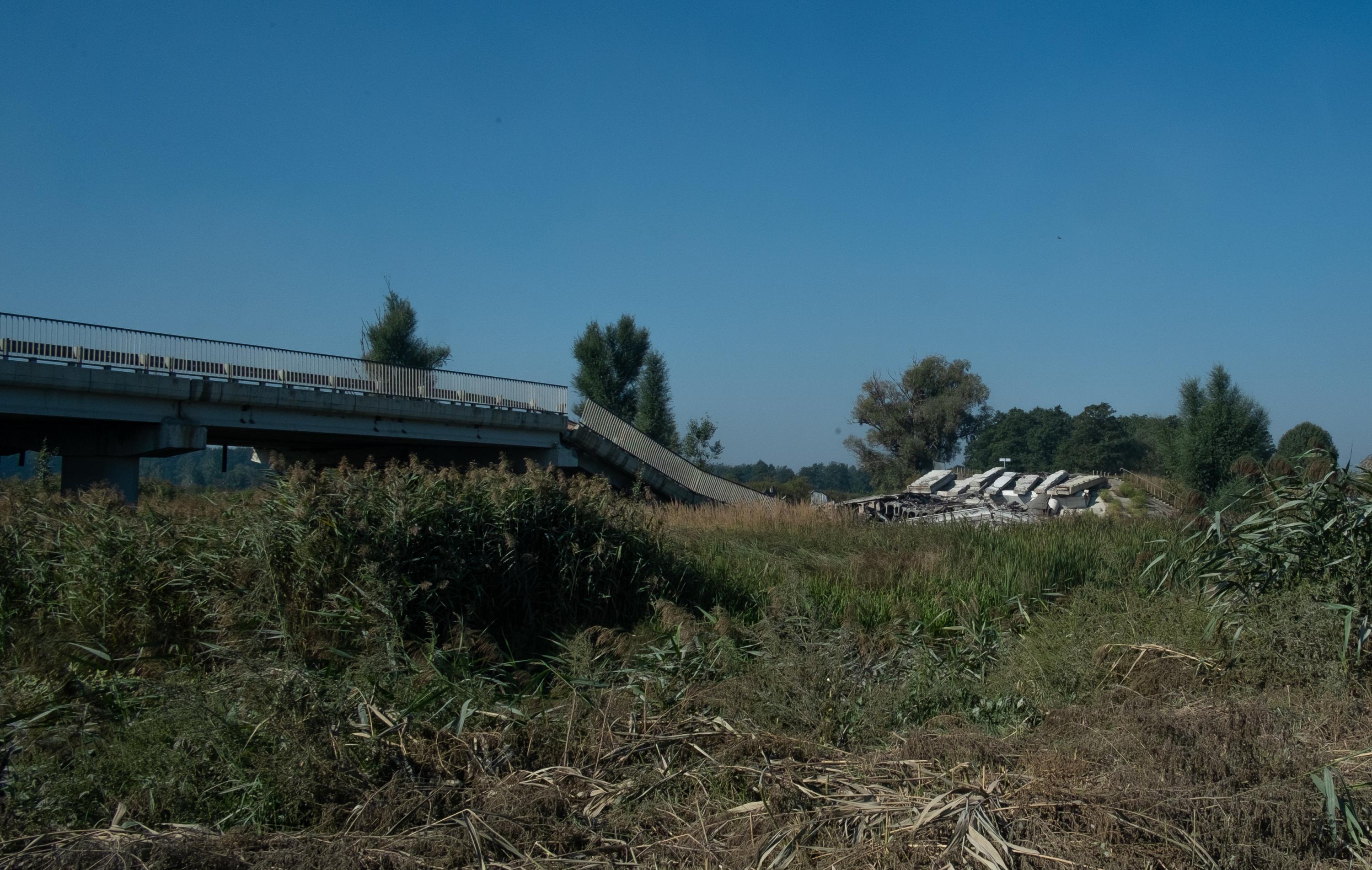  On the road to Ivankiv a bridge destroyed by the Russian army 