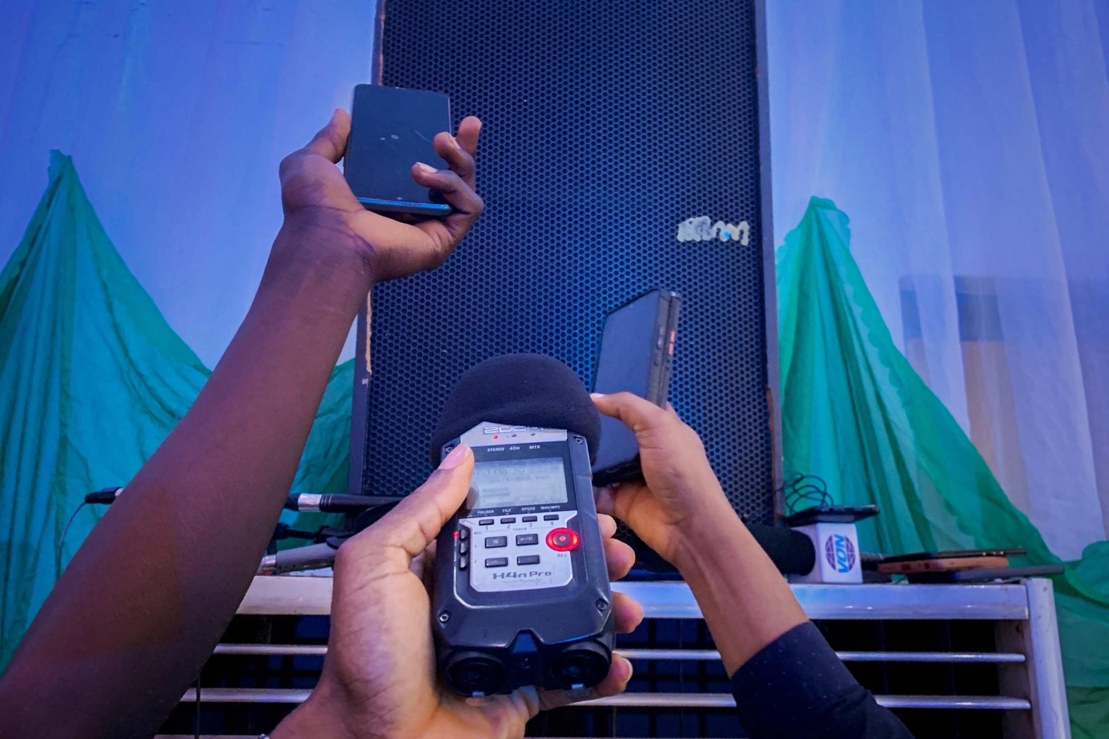 Journalists on duty at a press ...capital. Photo by Samuel Okocha