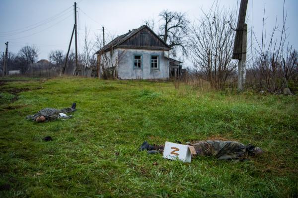 Image from Ukraine - The bodies of two Russian soldiers, next to which a...