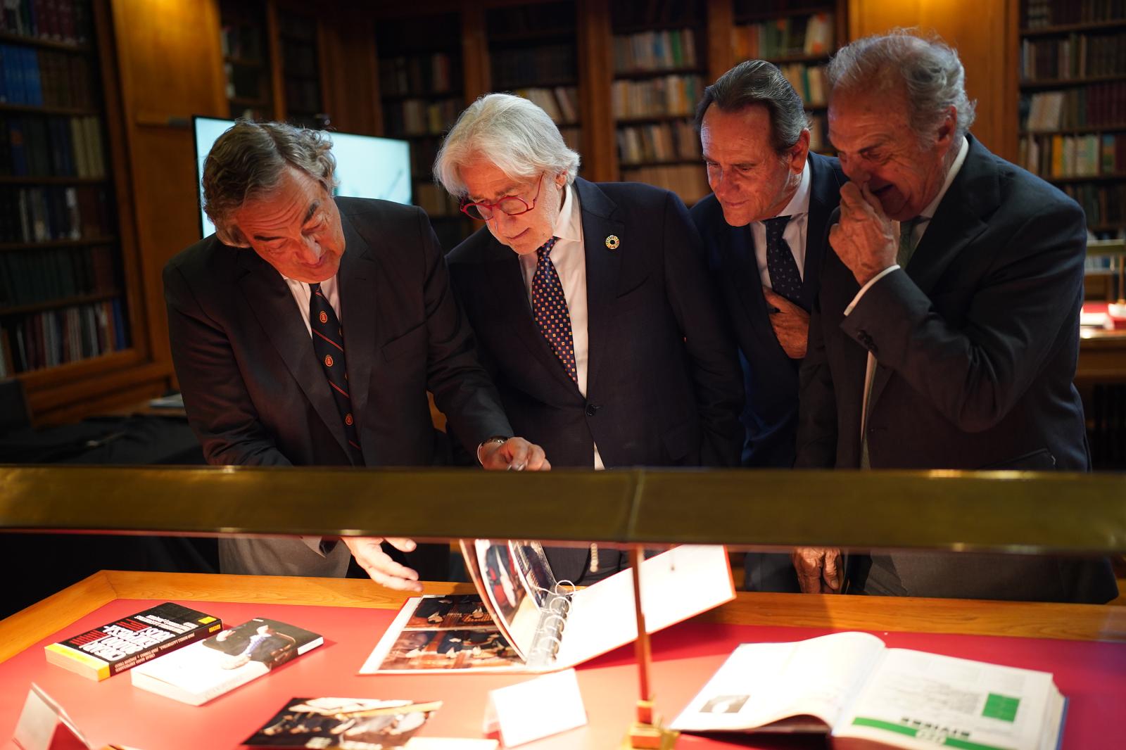 De iquierda a derecha, Joan Ros...Barcelona, 7 de Abril de 2025. 