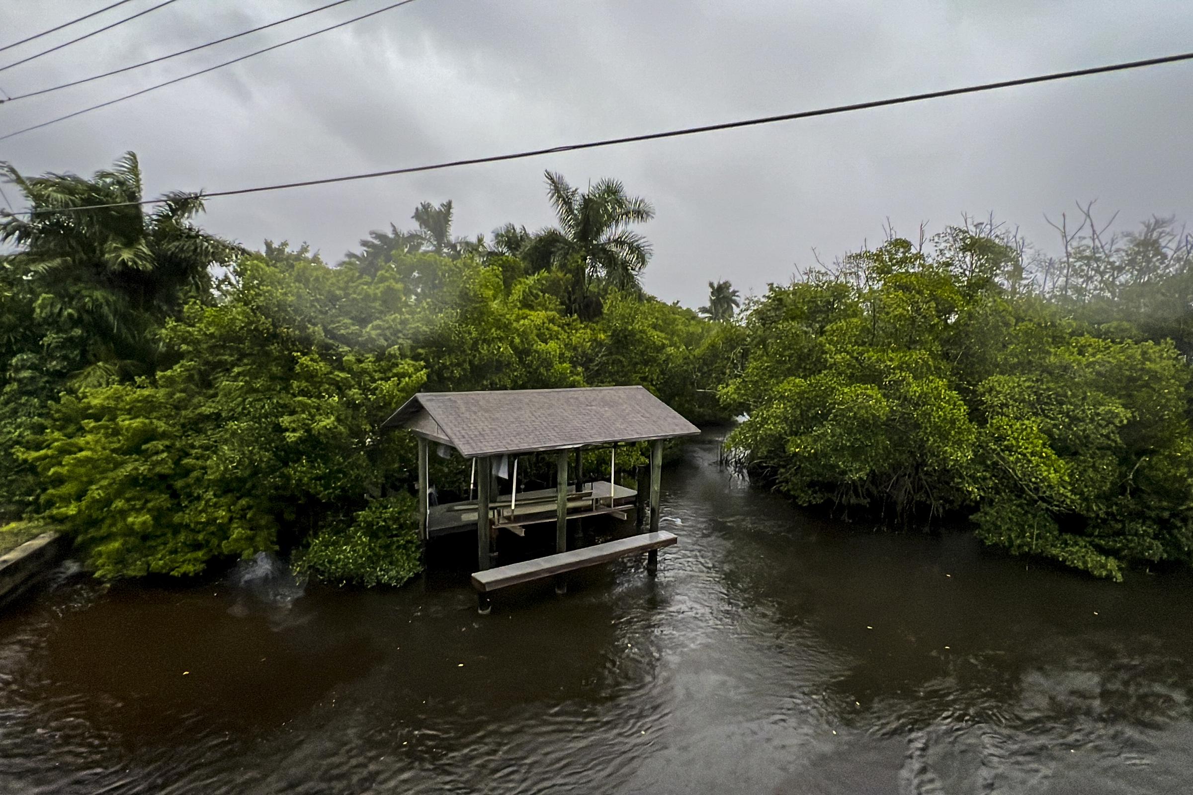 2022 - Hurricane Ian - An empty dock house ahead of Hurricane Ian in Fort Myers,...