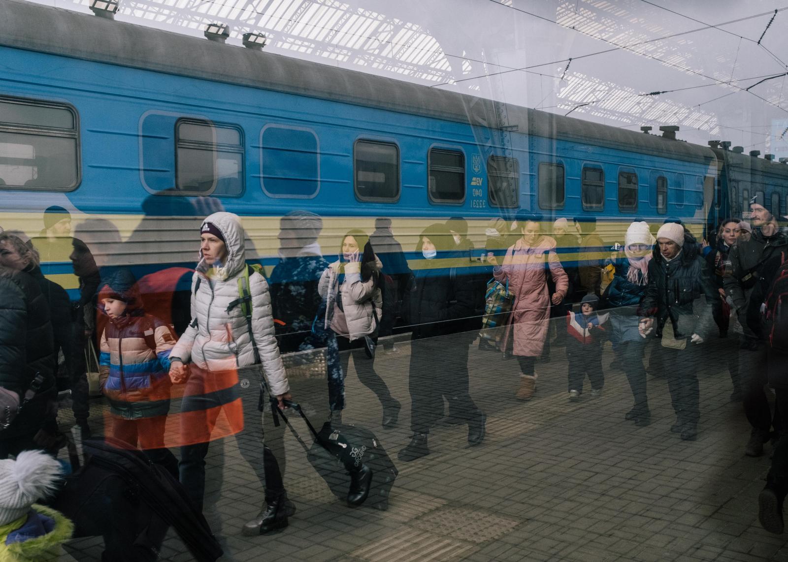 Escaping Putin's Bombs - March 4th, 2022 - Lviv Central Station