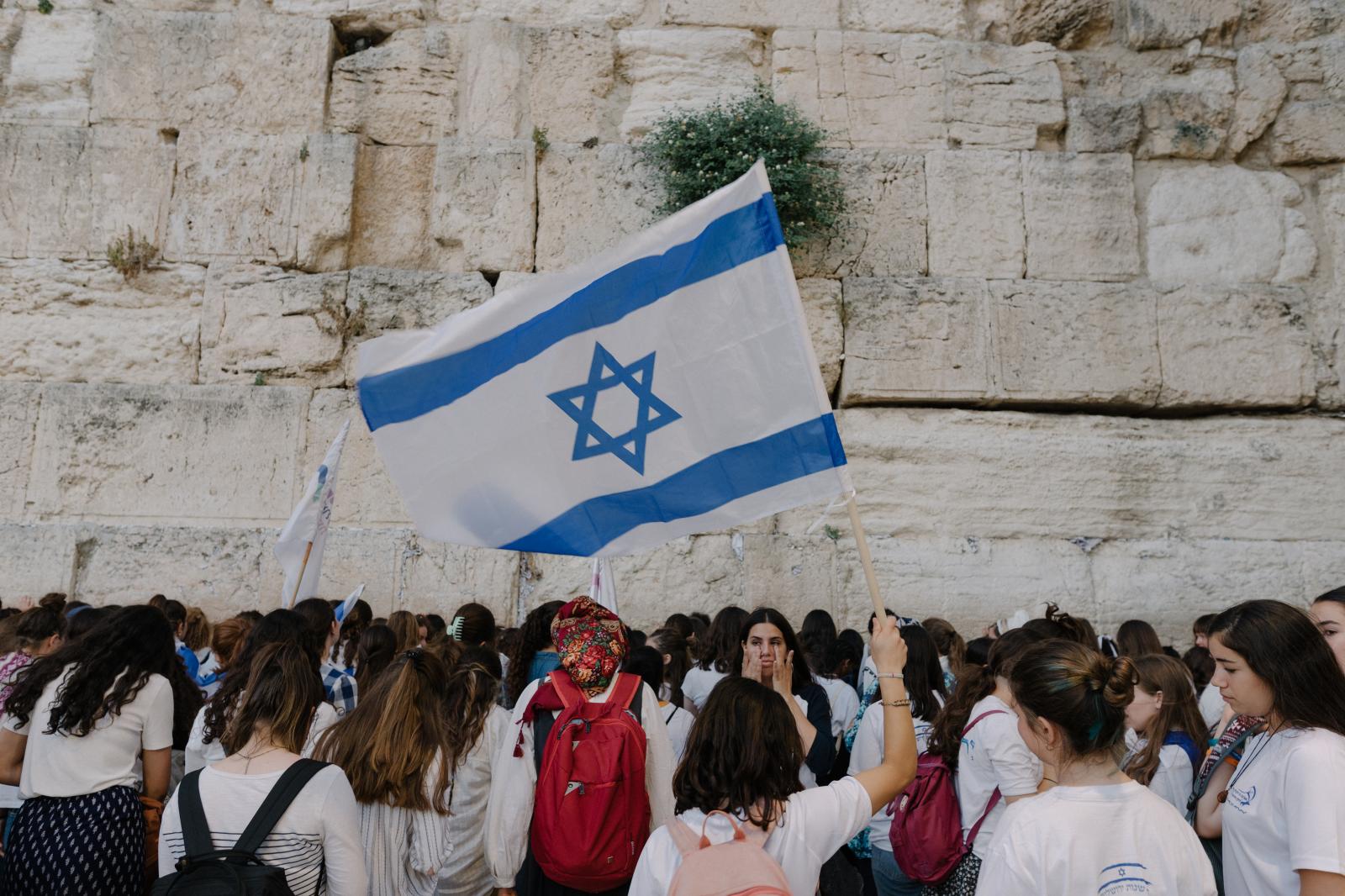  Israeli nationalist women gath...mp;#39; to mark Jerusalem Day. 