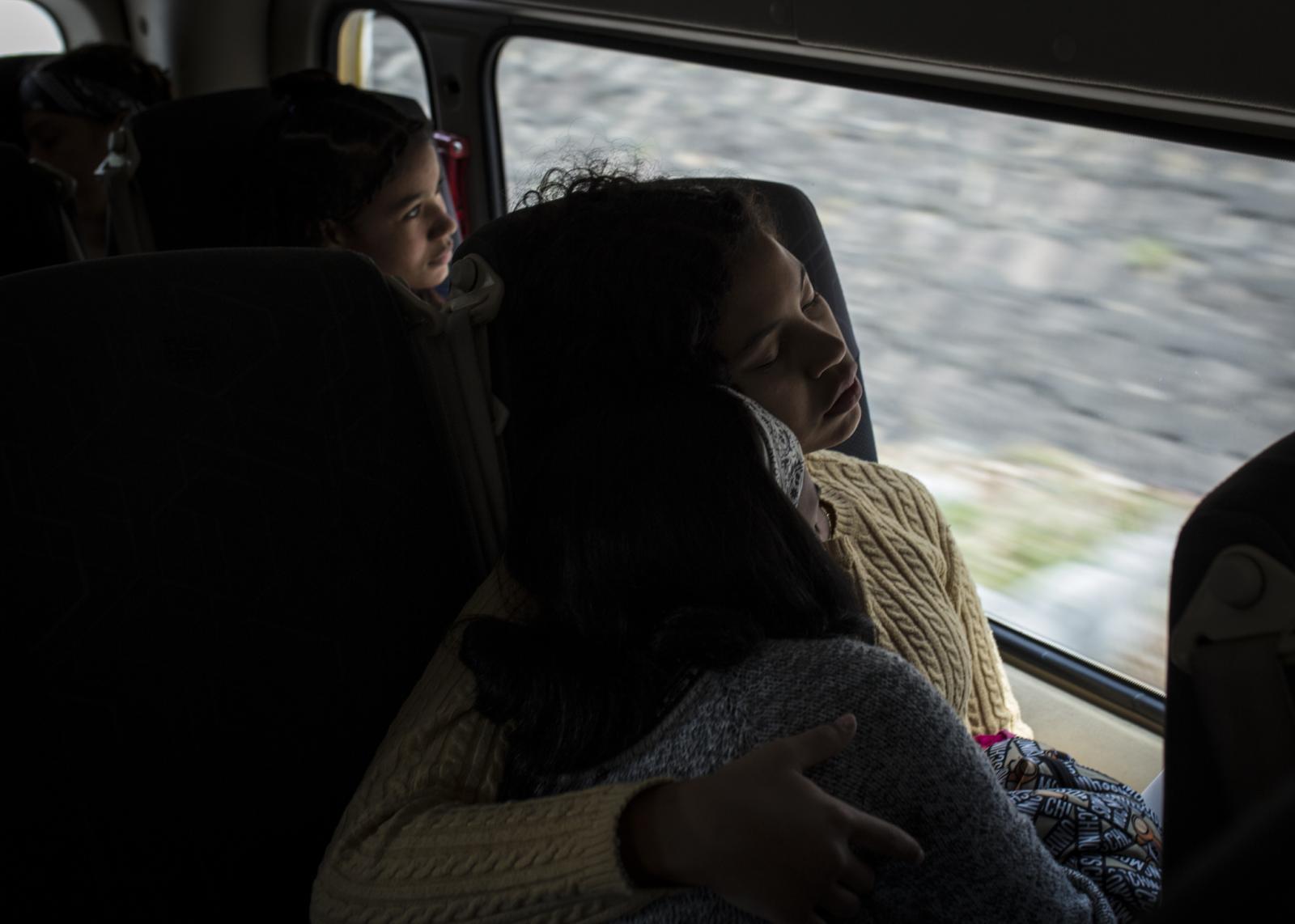 Ana y María de 14 y 15 años de ... Quito, Ecuador. July 17, 2023 