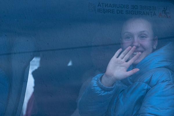 Ukrainian refugees arrive in Romania  | Buy this image