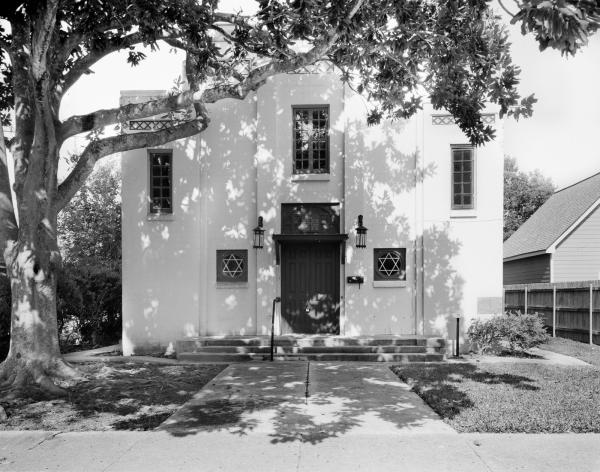 Image from שיר אינסופי/Infinite Poem - Former Shaarey Zedek, Morgan City, Louisiana, 2023