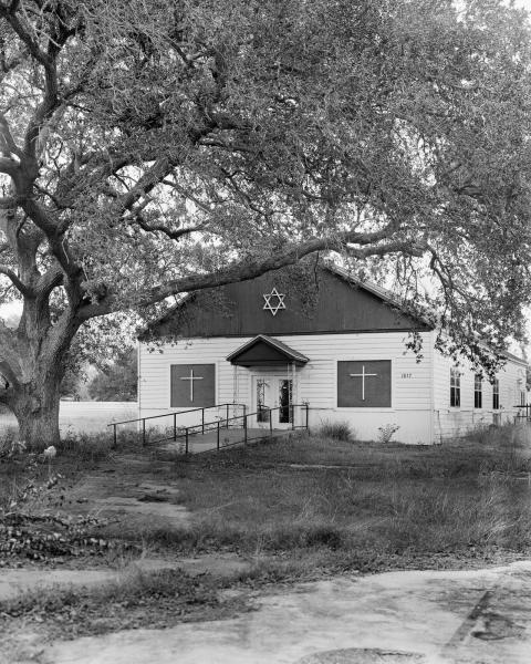 Image from שיר אינסופי/Infinite Poem - Community Building of former She'arith Israel, Wharton,...