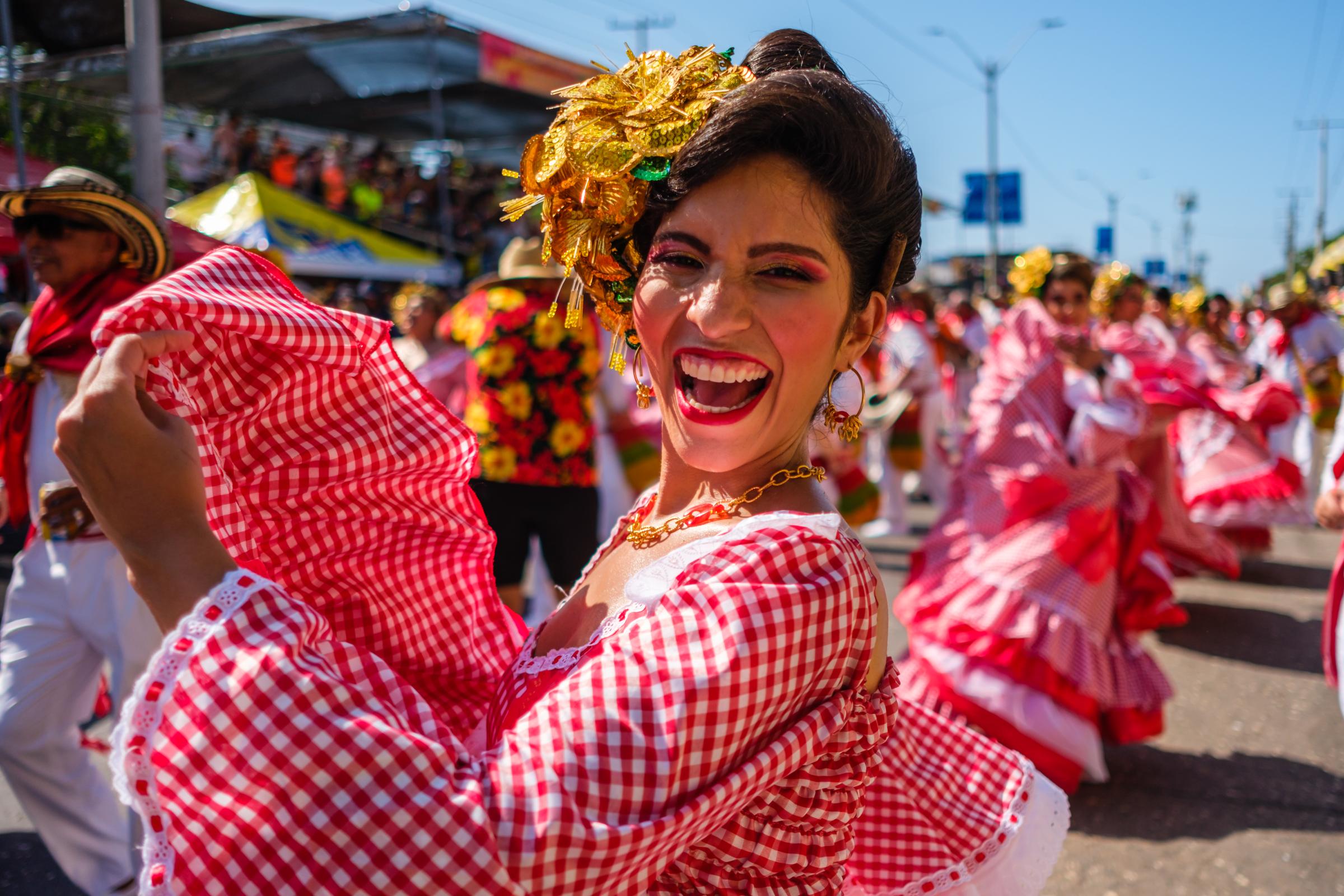 Batalla de las Flores, Carnaval de Barranquilla - Batalla de las Flores, Via 40, Carnaval de Barranquilla,...