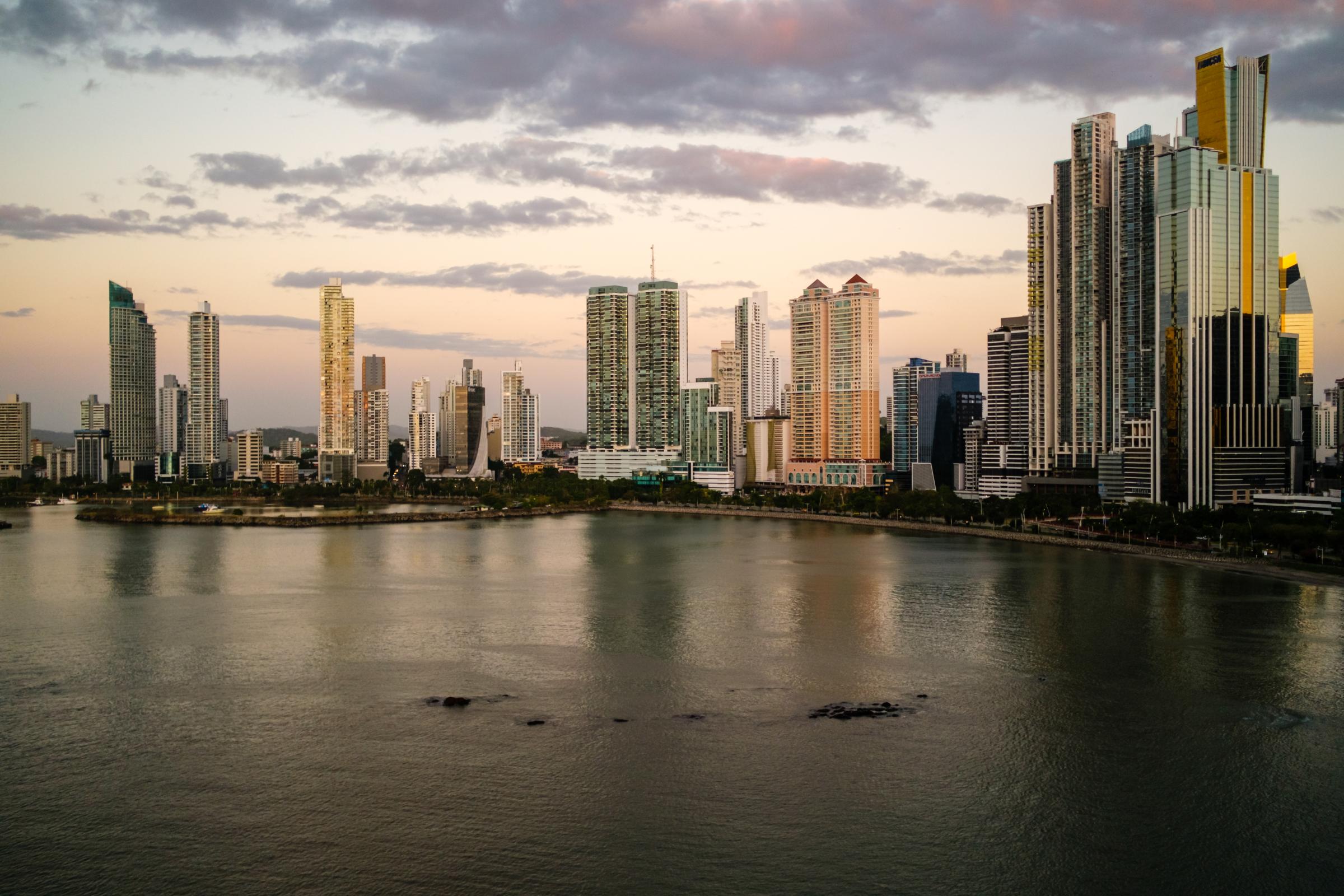 Panama City Skyline - Panama City, Panama. PEDRO SA DA BANDEIRA  