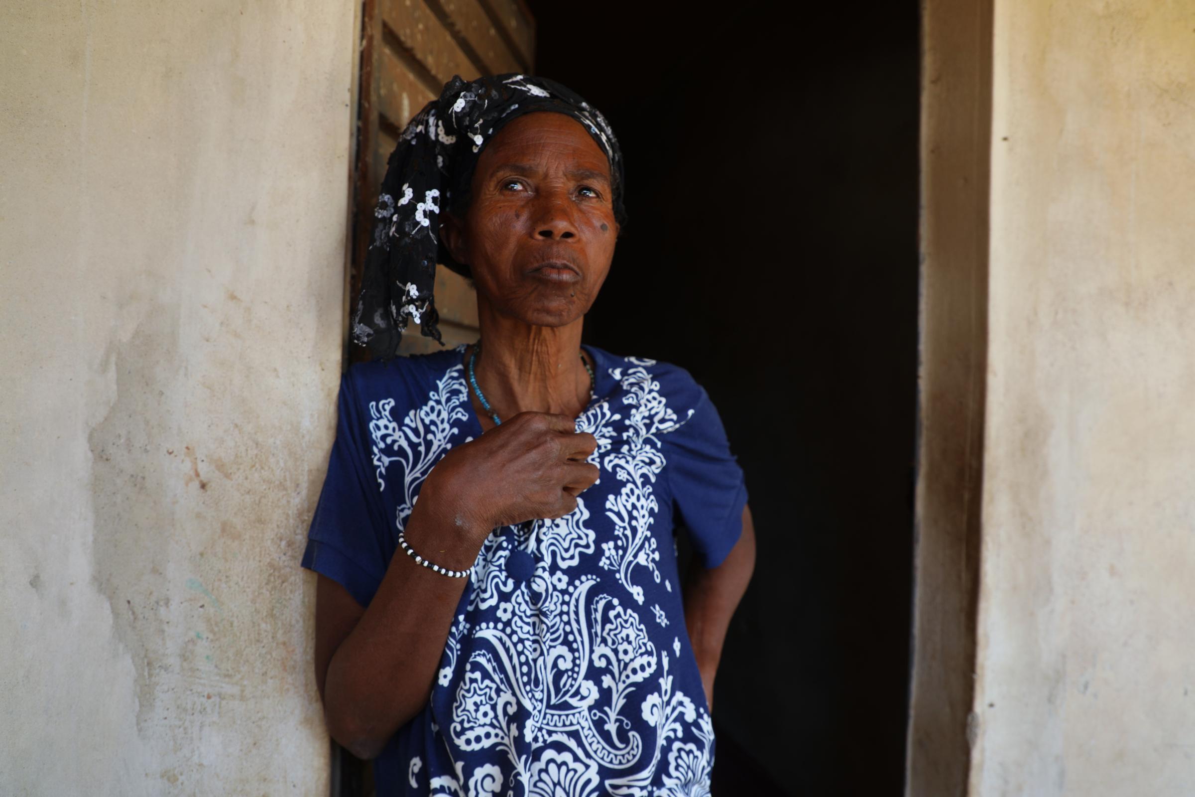 Art and Documentary Photography - Loading Gnambelegue18_10-05_TL.JPG