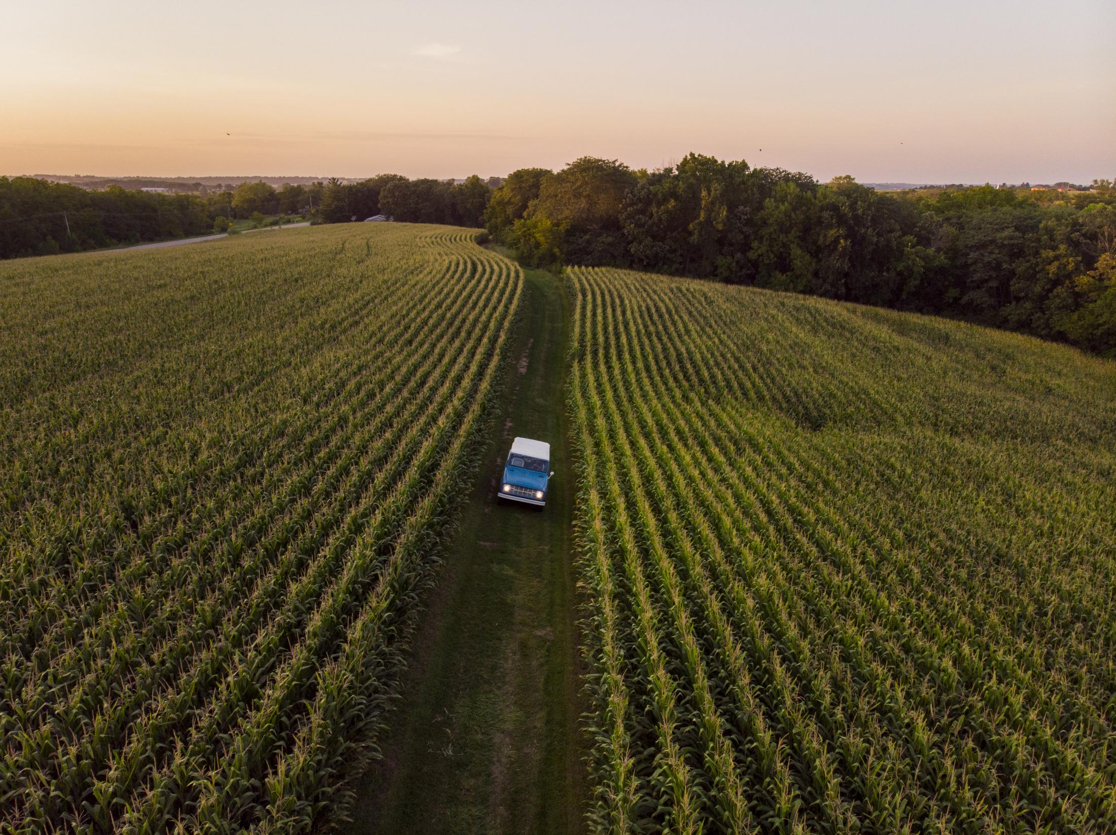 Tim Hulick drives his 1966 Ford...STDAY__IOWA Boone United States