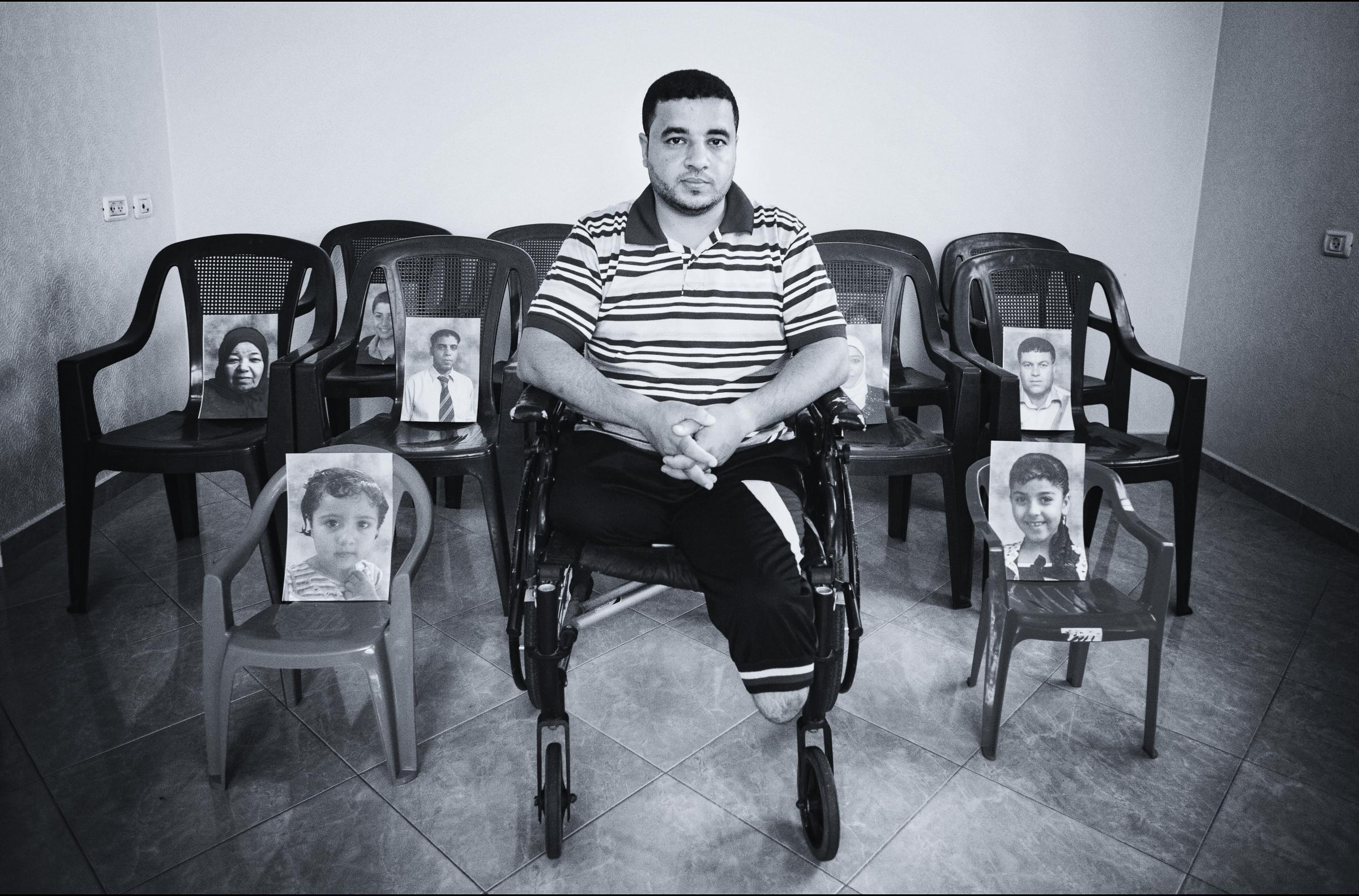  Ziad Deeb, Gaza War 2008-2009 : &ldquo;I couldn&rsquo;t hear, see or speak. I just blinked, and 12 members of my family were shattered...
