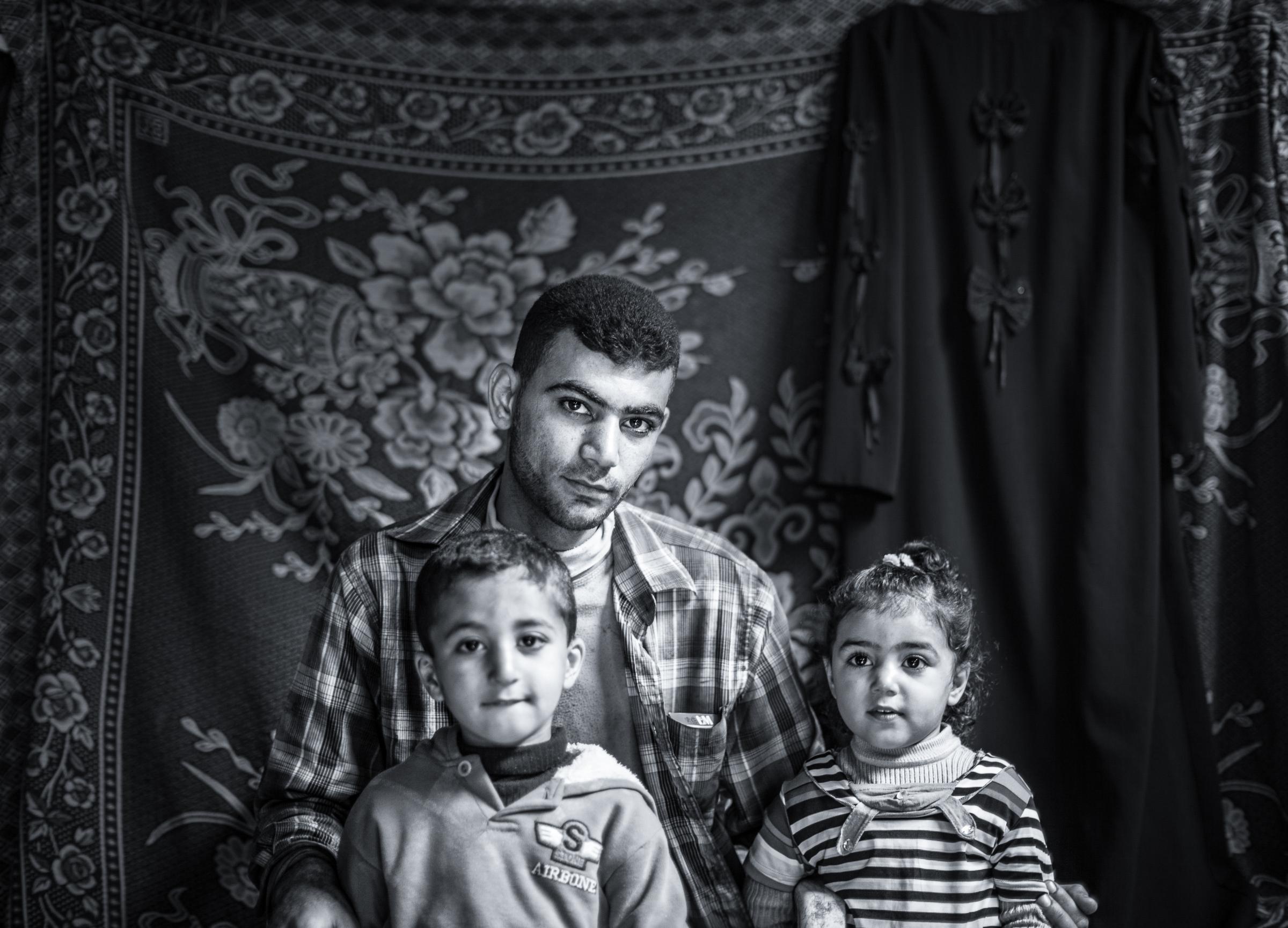 Broken souvenirs -  Saadi Abo Zour, Gaza War 2011:  "Samar went to the...