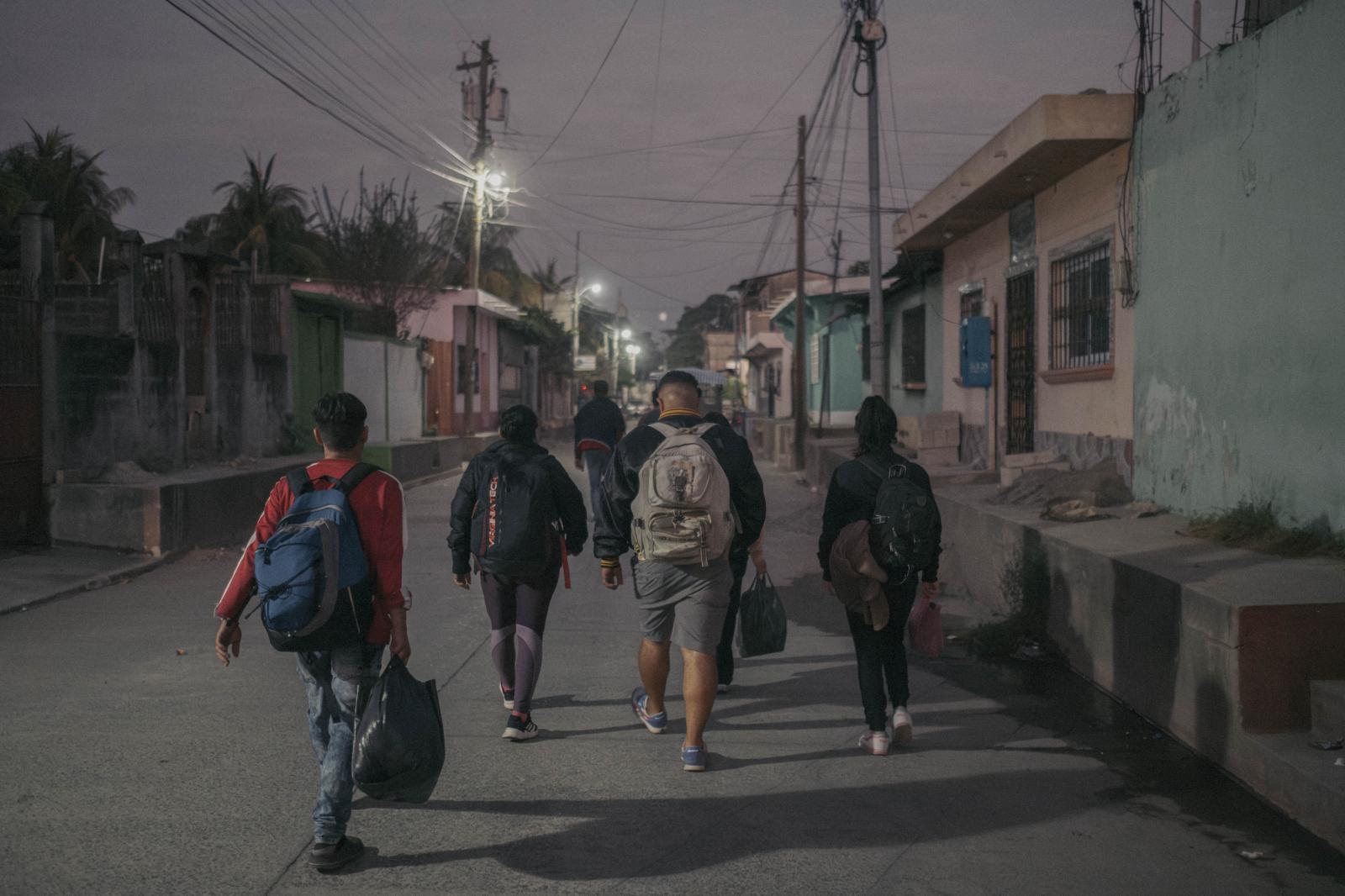 Le Monde - Ukrainian Refugees in Tijuana