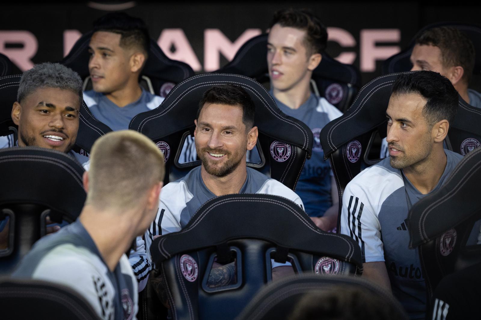 OUTTAKES - Messi first game with Inter Miami