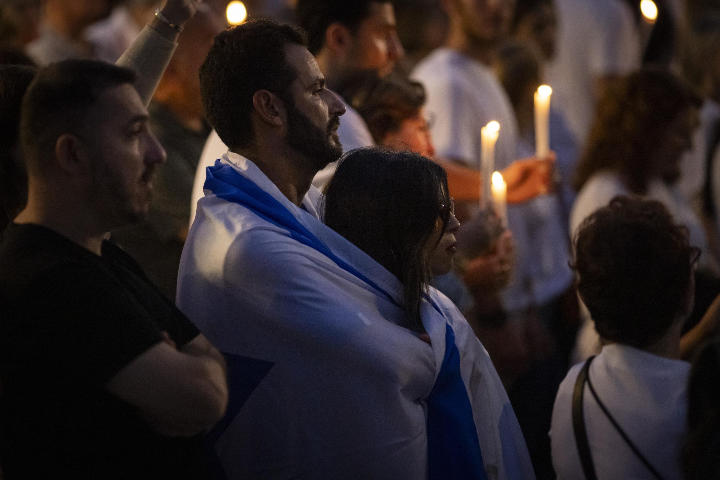 Pro-Israel demonstrations in South Florida - People attend a gathering in support of Israel in...