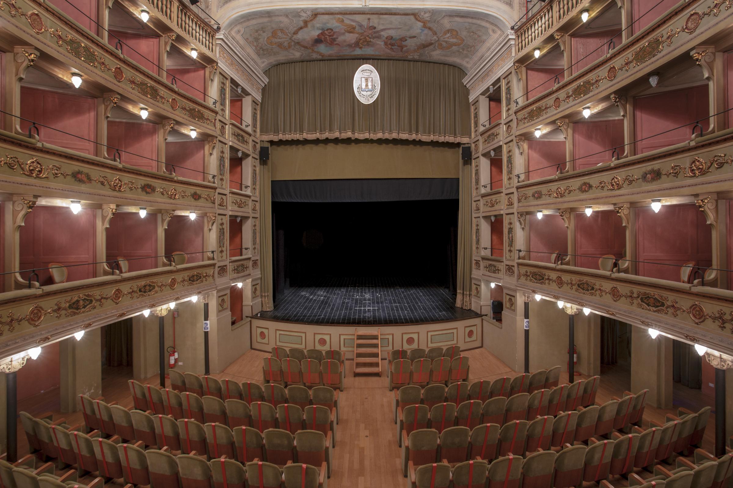 The show must go on - Teatro sociale di Valenza - Valenza (TO)