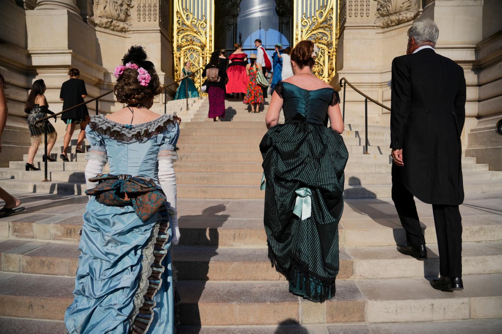 Summer ball at the petit palais