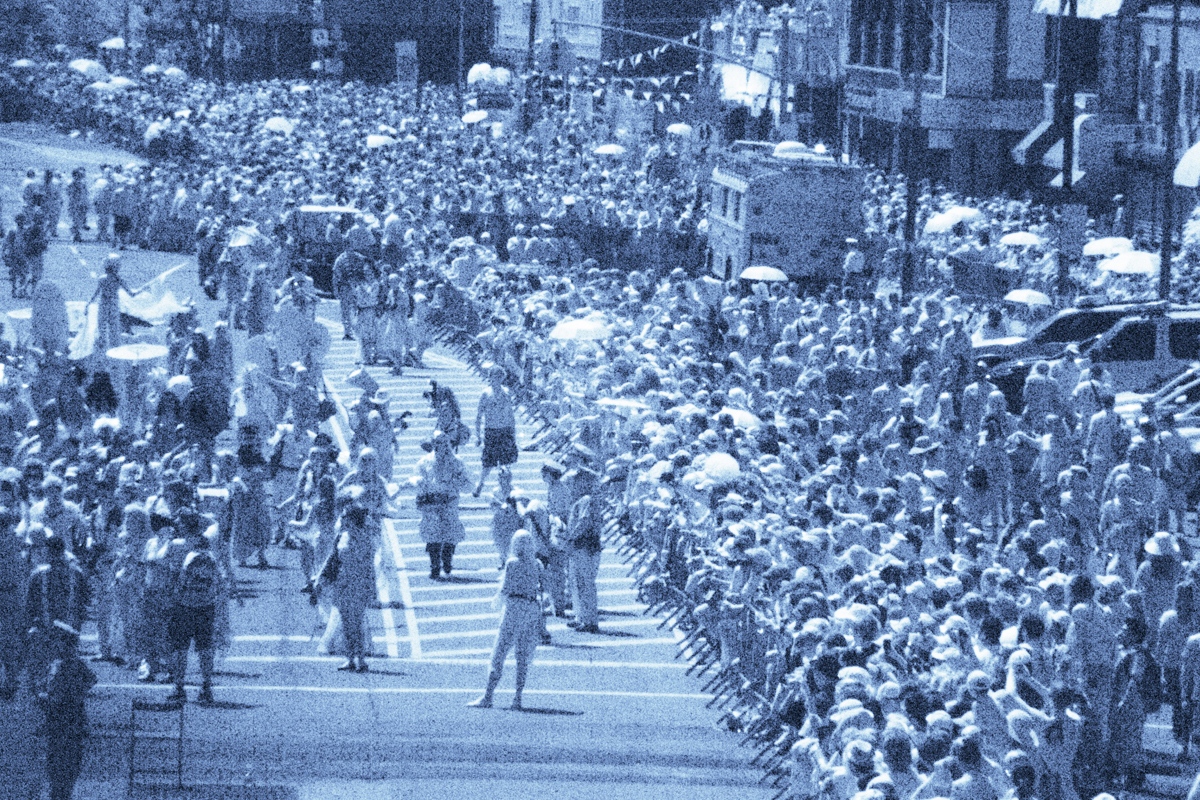 Art and Documentary Photography - Loading mwebster_mermaidDay_2013.16.jpg
