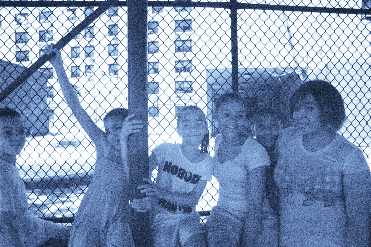 Art and Documentary Photography - Loading mwebster_mermaidDay_2013.25.jpg