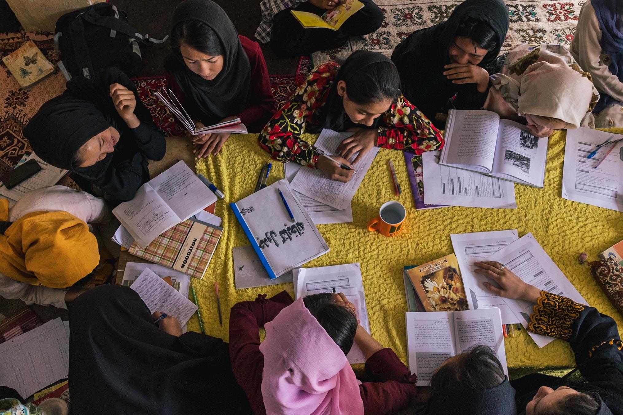 A shattered country - A secret girls' school in Kabul's Dasht-e Barchi...