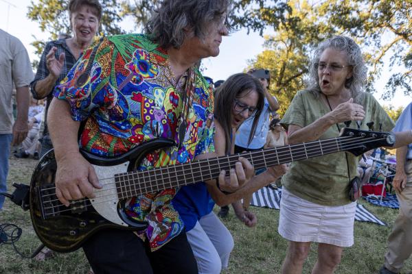 Image from Bay Area Work - Richard Levallee, bassist of Gary Bohannon and the Bad...