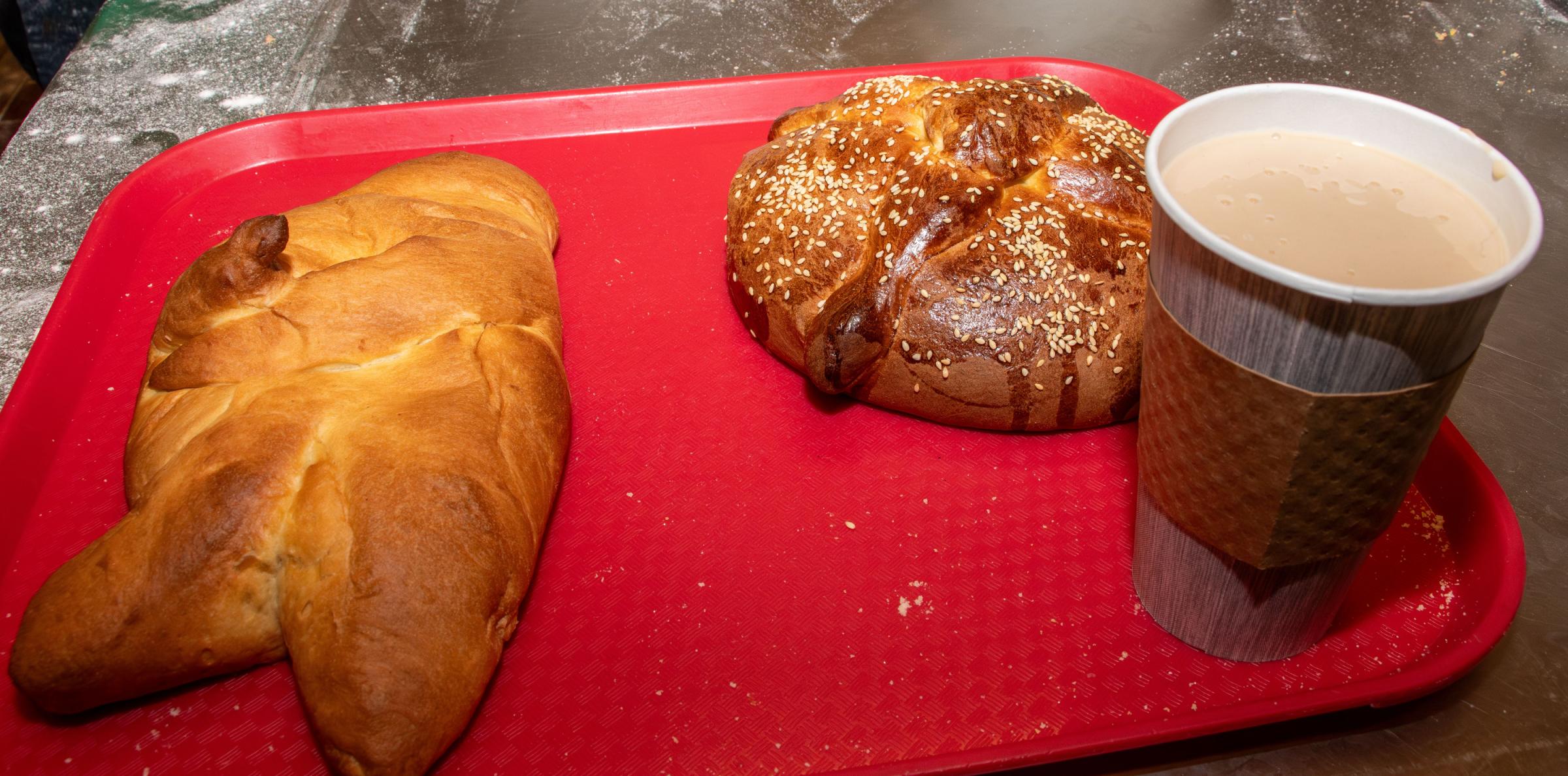 Dia de los Muertos - Pan de Muerto, also known as the Mexican Bread of the...