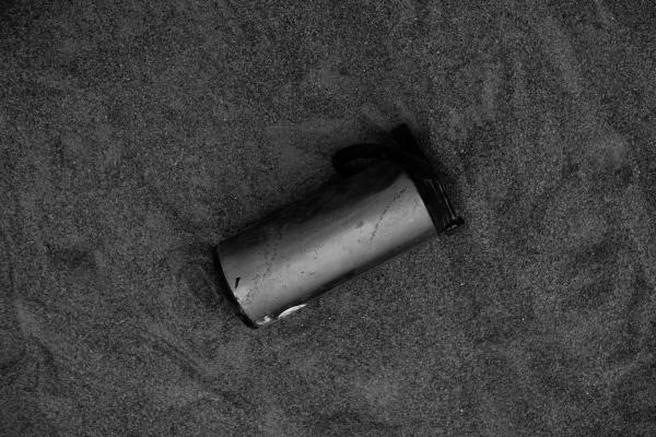 Image from Vestiges - Thermos flask for water.