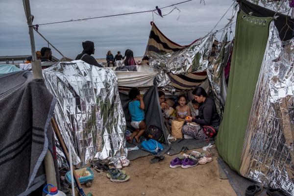 Migration Border - Photography story by Cristobal Venegas