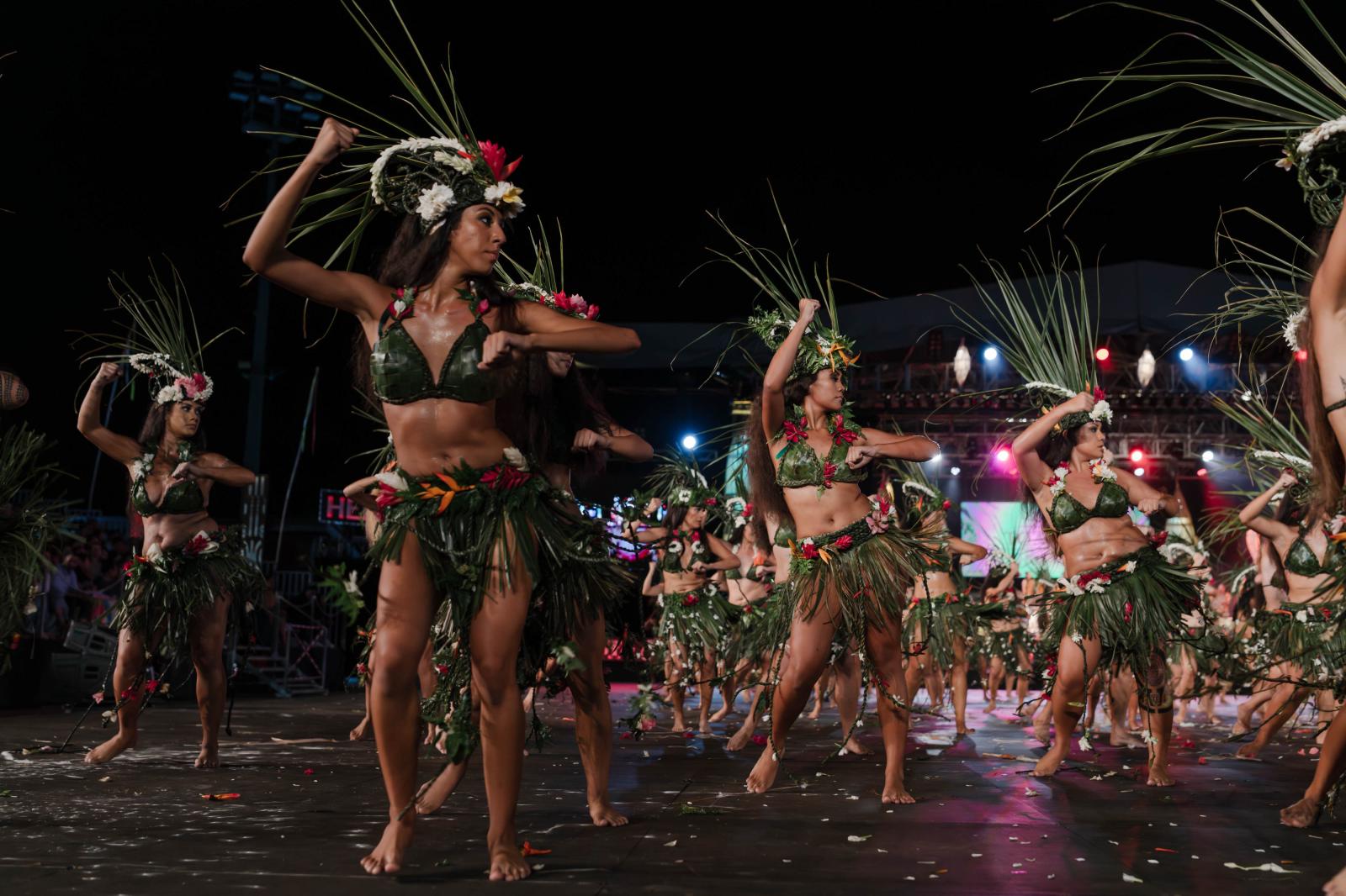 Toakura, the Tahitian dancing g...m French Polynesia and beyond. 