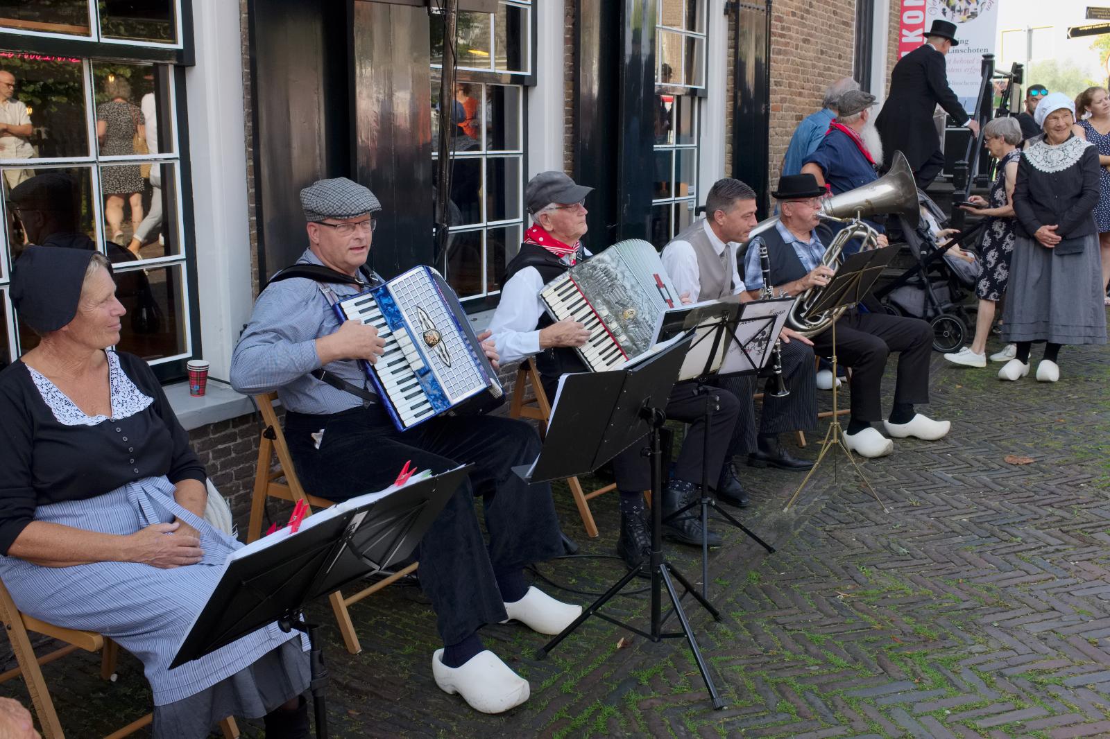 Dutch Traditions