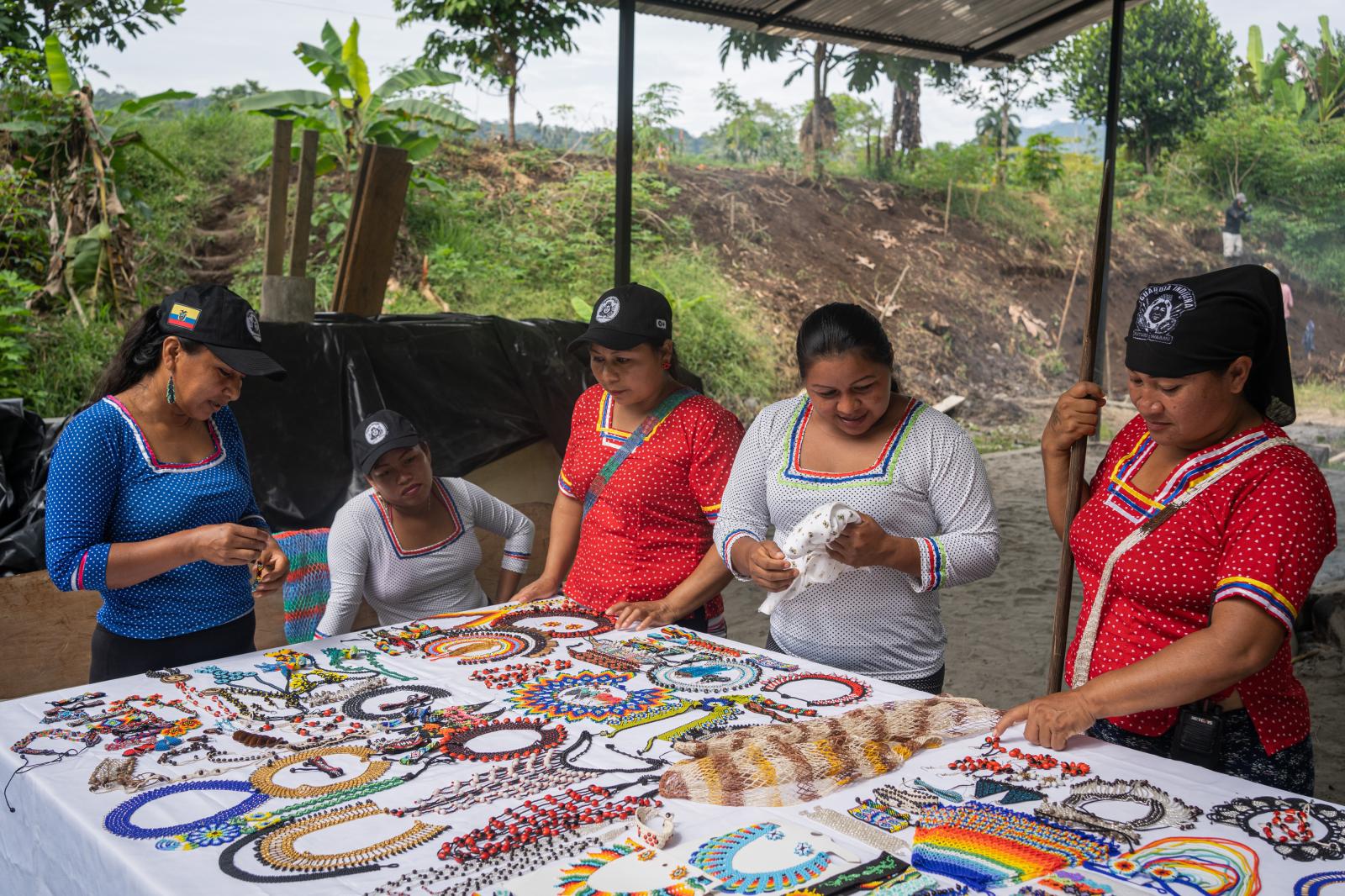 Yuturi Warmi, the first indigenous guard in Ecuador led by women - 