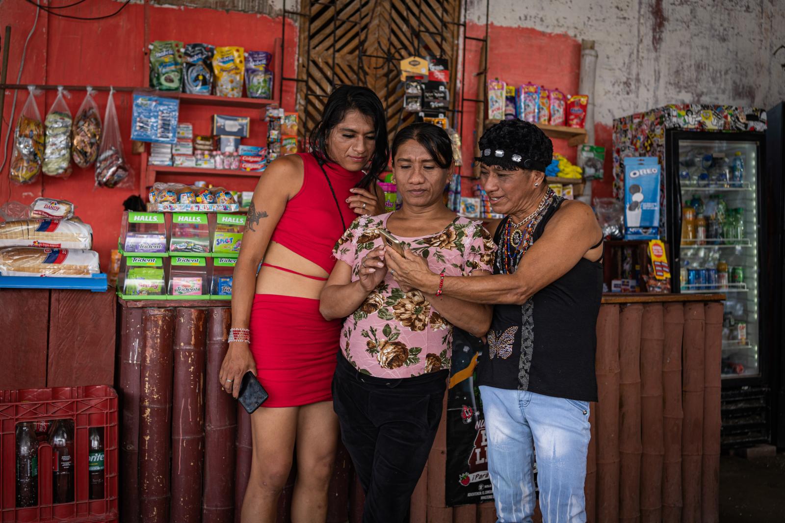 Enchaquirados, reviving the ancestral queer culture in Ecuador. -   